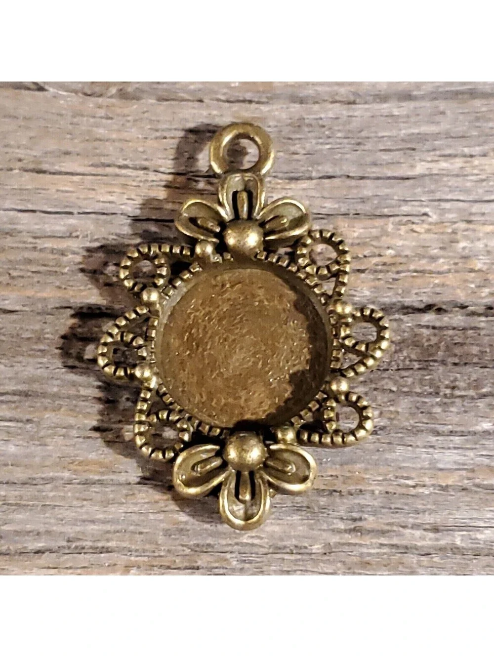 Lot of Bronze Art Nouveau 12mm Round Cabochon Pendant Bezel Tray Settings 4 pcs